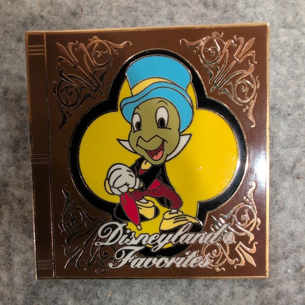 Disney Jiminy Cricket Pinocchio Disneyland Favorites 2002 Trading Pin